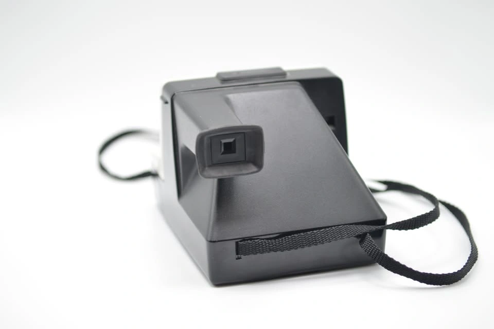 Polaroid OneStep Rainbow instant camera - photo 3