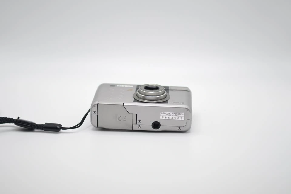 Konica Revio Film Camera - photo 3