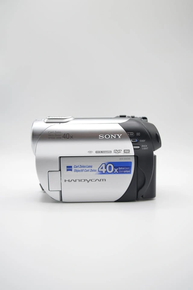 Sony Handycam DCR-DVD108 Camcorder Kit - photo 2
