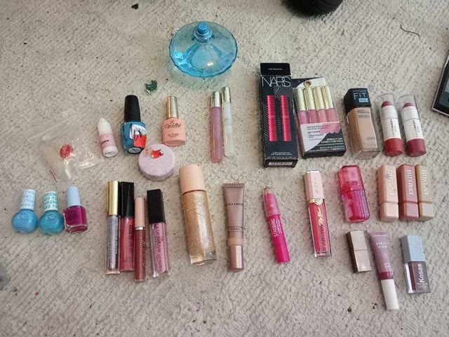 Cosmetic Makeup Lot - photo 3