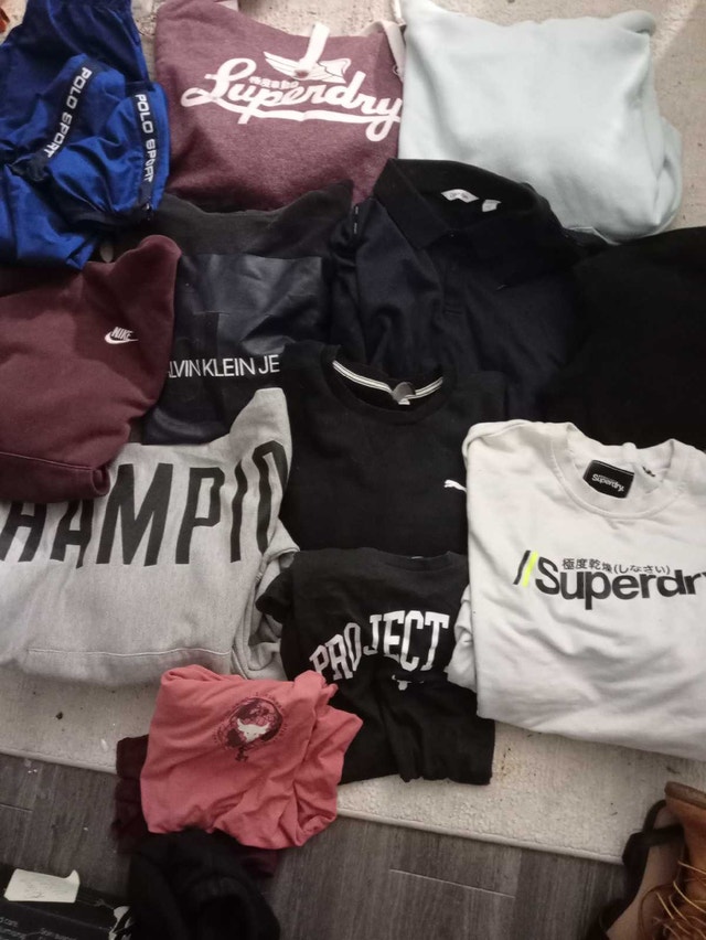 Mixed Men's Clothing Bundle - photo 4