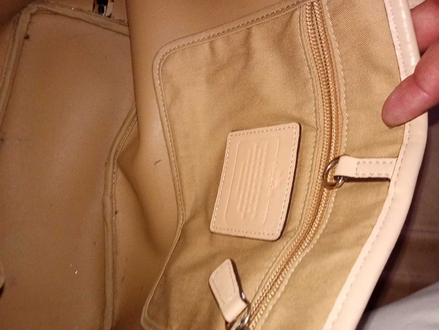 Coach, Michael Kors, Guess, Tory Burch, Fossil - photo 2