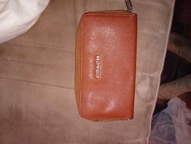 Coach, Michael Kors, Guess, Tory Burch, Fossil - photo 3