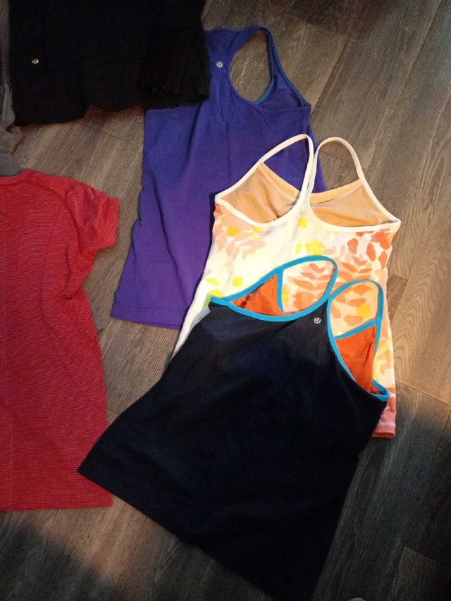 Lululemon size 8 - photo 2