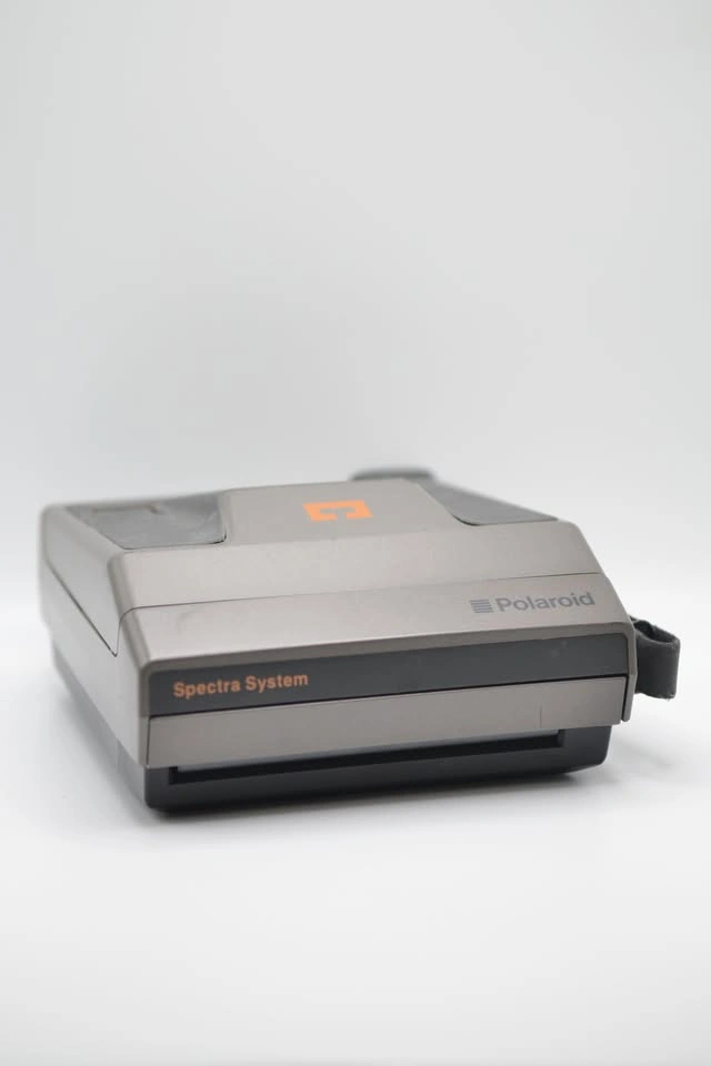 Polaroid Spectra System – Vintage Instant Camera - photo 2