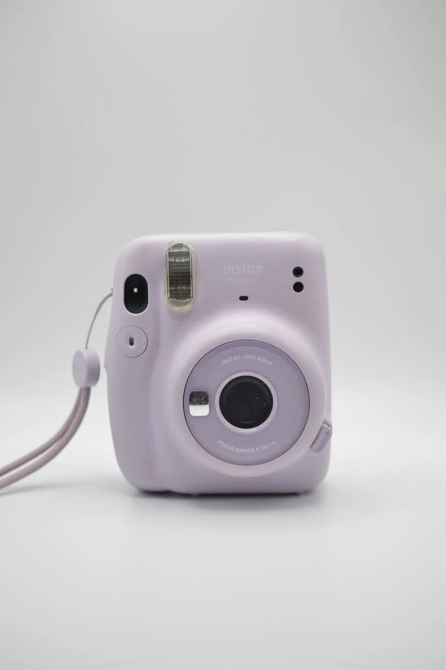 Fujifilm Instax Mini 11 Instant Camera - photo 2