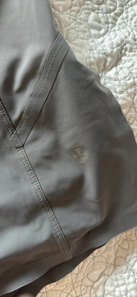 Men’s Lululemon shorts (Large) - photo 2