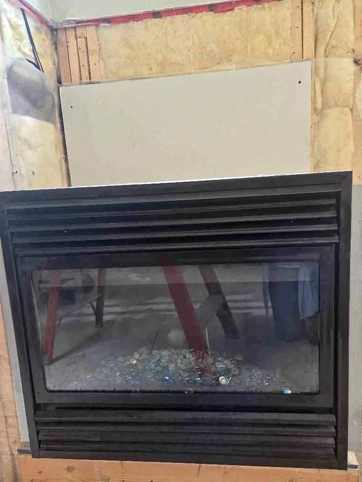 Napoleon BGD33 DIRECT VENT Gas Fireplace