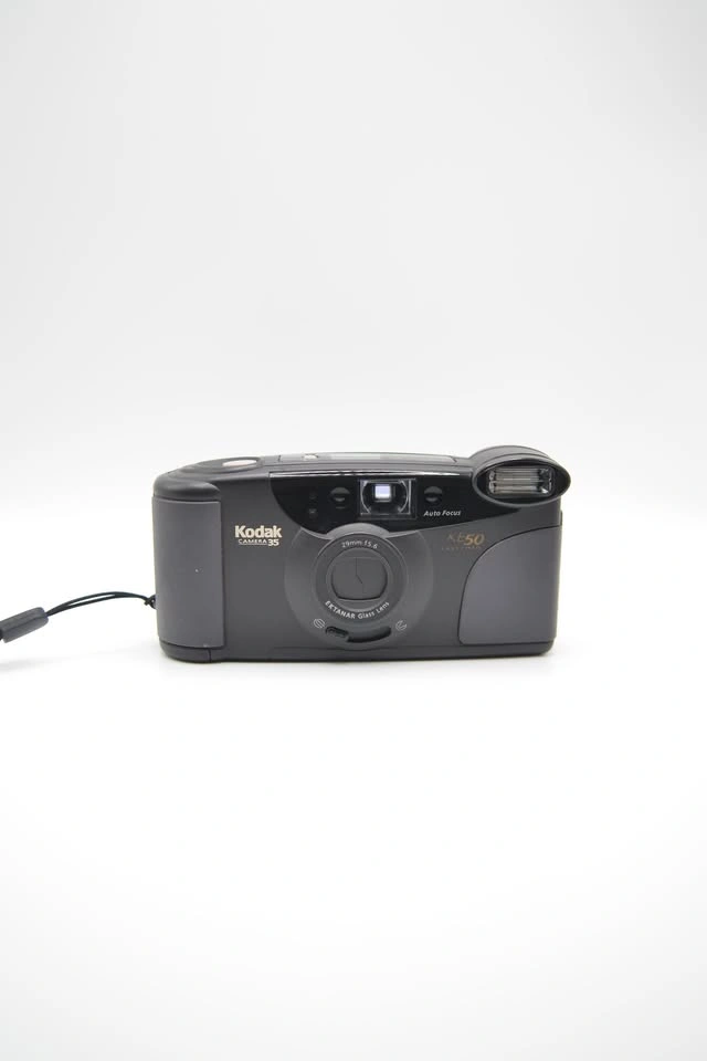 Kodak KE50 35mm Point-and-Shoot Film Camera - photo 2