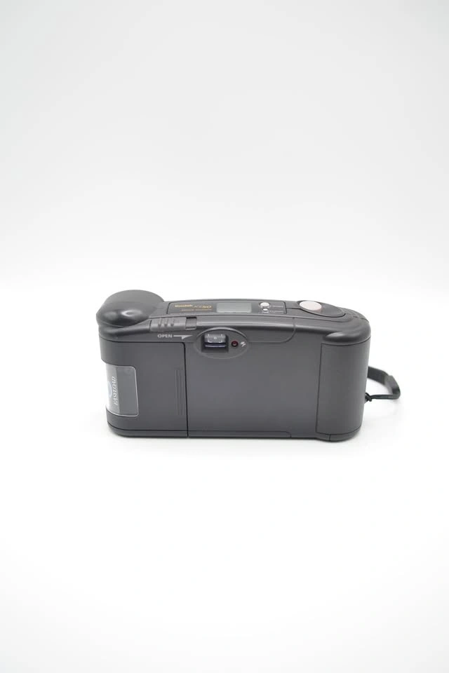 Kodak KE50 35mm Point-and-Shoot Film Camera - photo 4