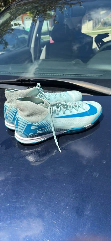 Nike Mercurial soccer cleats - photo 2