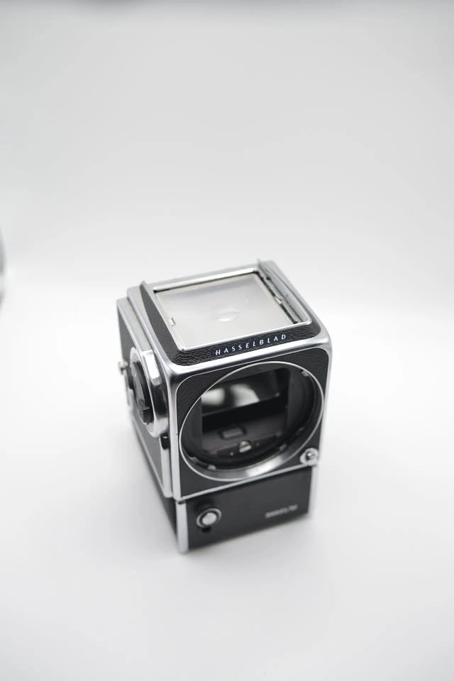 Hasselblad 500 EL/M Medium Format Kit with Zeiss 150mm Lens - photo 5