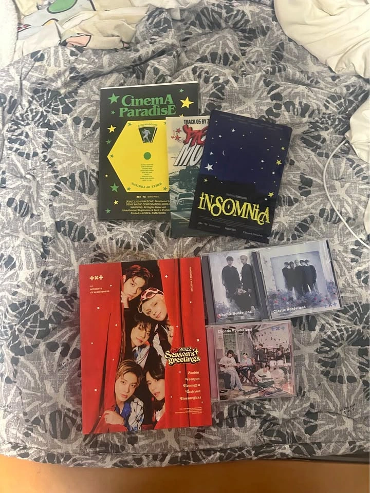 Kpop album/goods