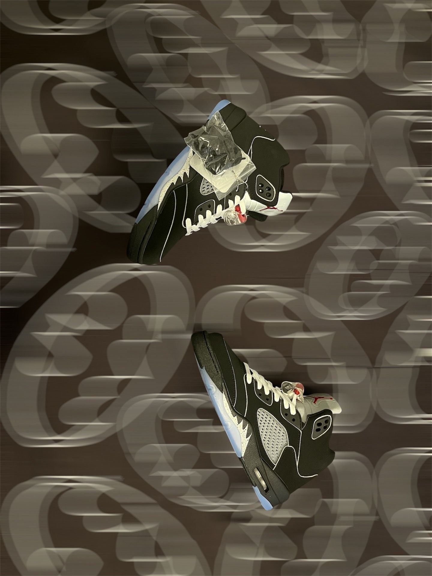 Jordan 5 Black Metallic - photo 5