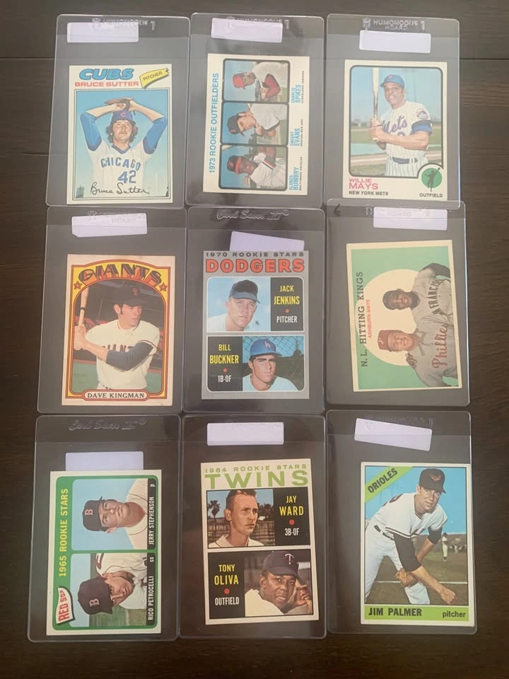 Vintage Sports Cards - Ruth, Aaron, Mays, Magic & Rookies - photo 4