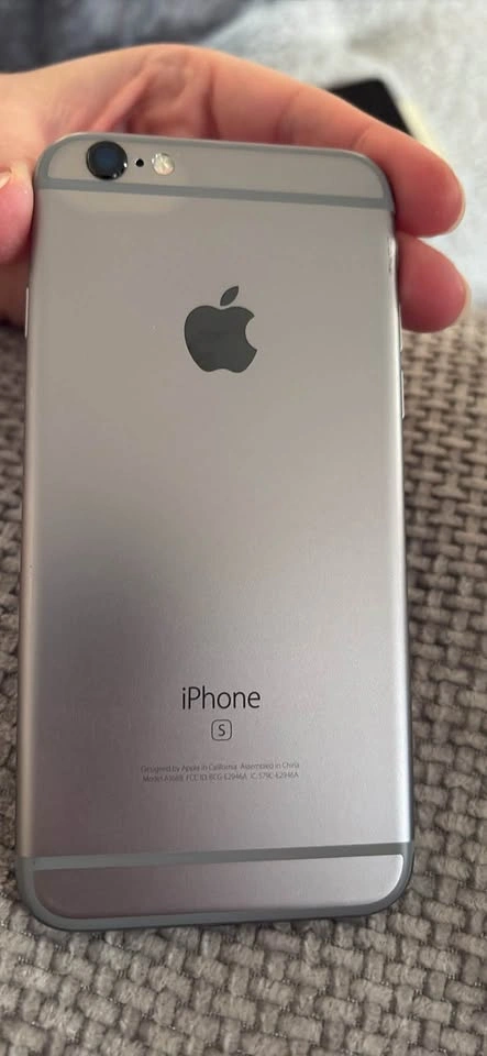 iPhone 6s - 32GB - photo 3