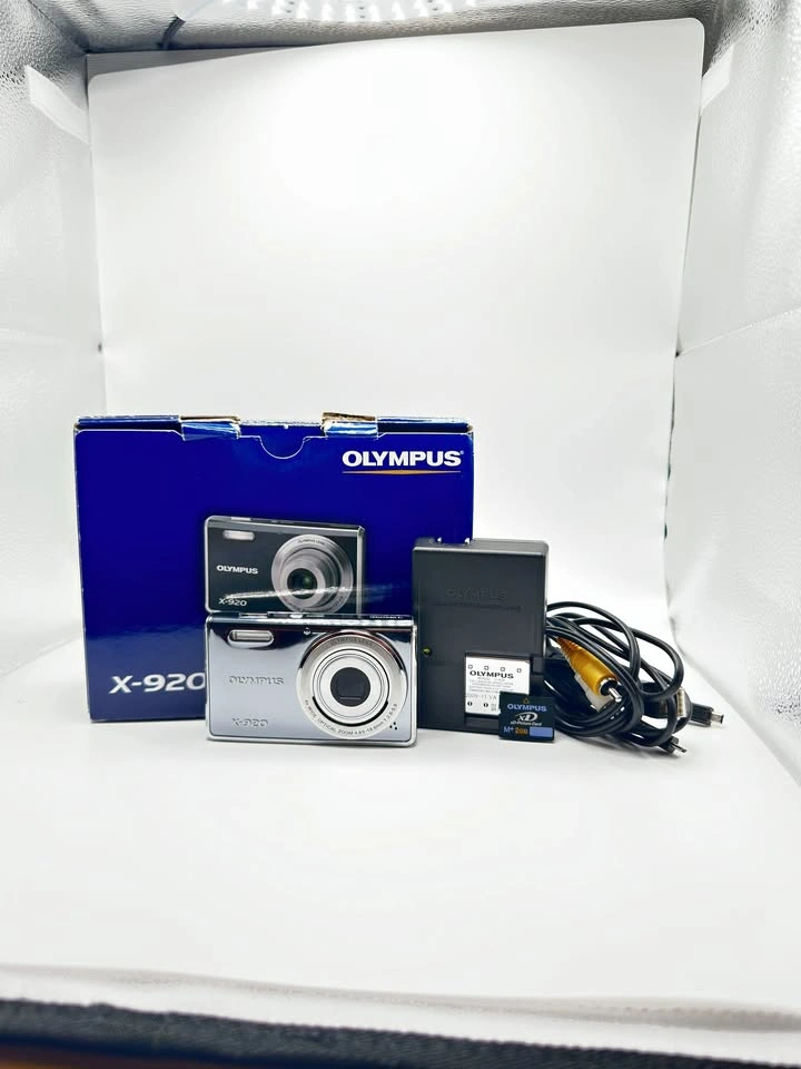 Olympus X-920 Digital Camera Bundle — Ready to Use