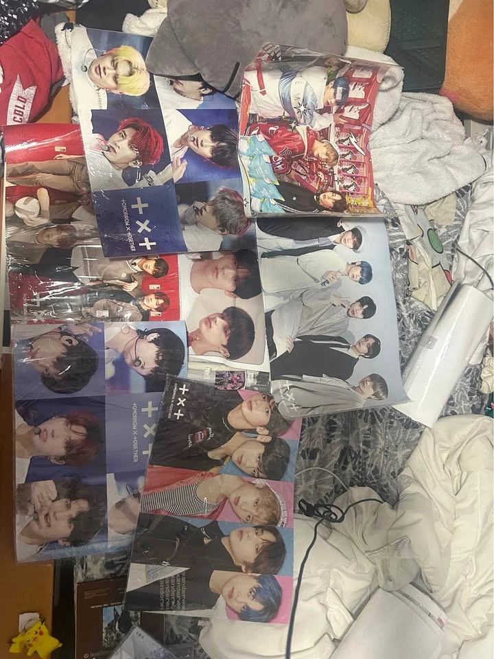 Txt unopened posters