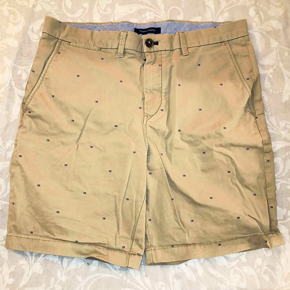 Tommy Hilfiger Mens Khaki Chino Shorts