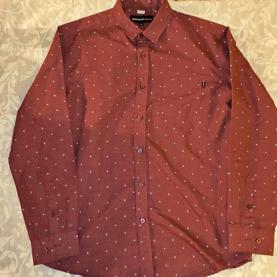 Molokai Surf Co. Maroon Long Sleeve Button Up Shirt Medium