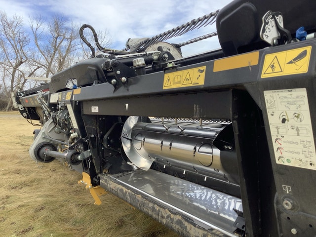 2025 Macdon FD245 Flexdraper Header - photo 3