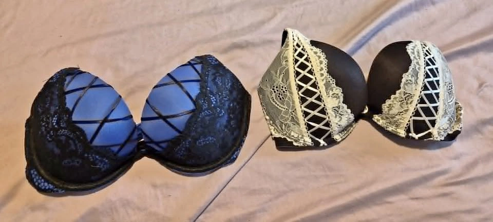 2 34 C La Senza Bras