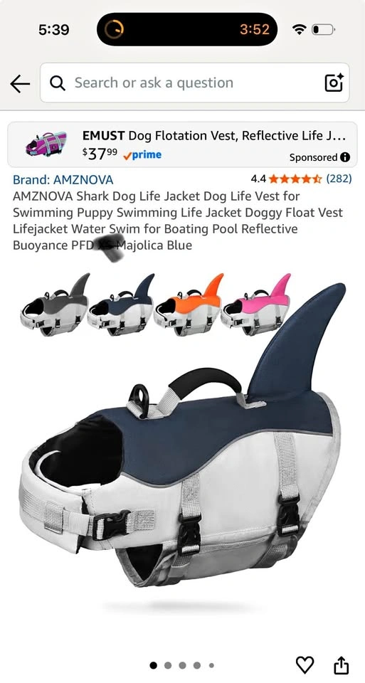 New Small or medium Dog Life Jacket with fin