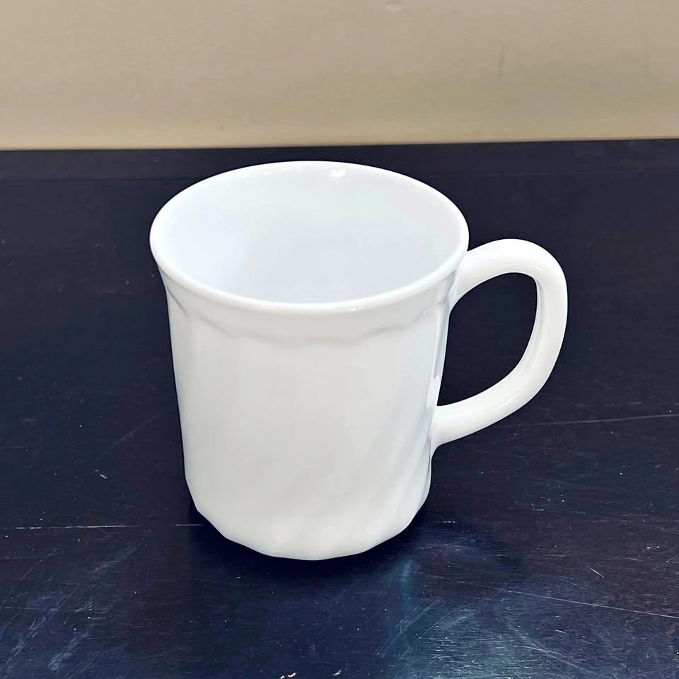 Arcopal France White Coffee Mug / series Trianon