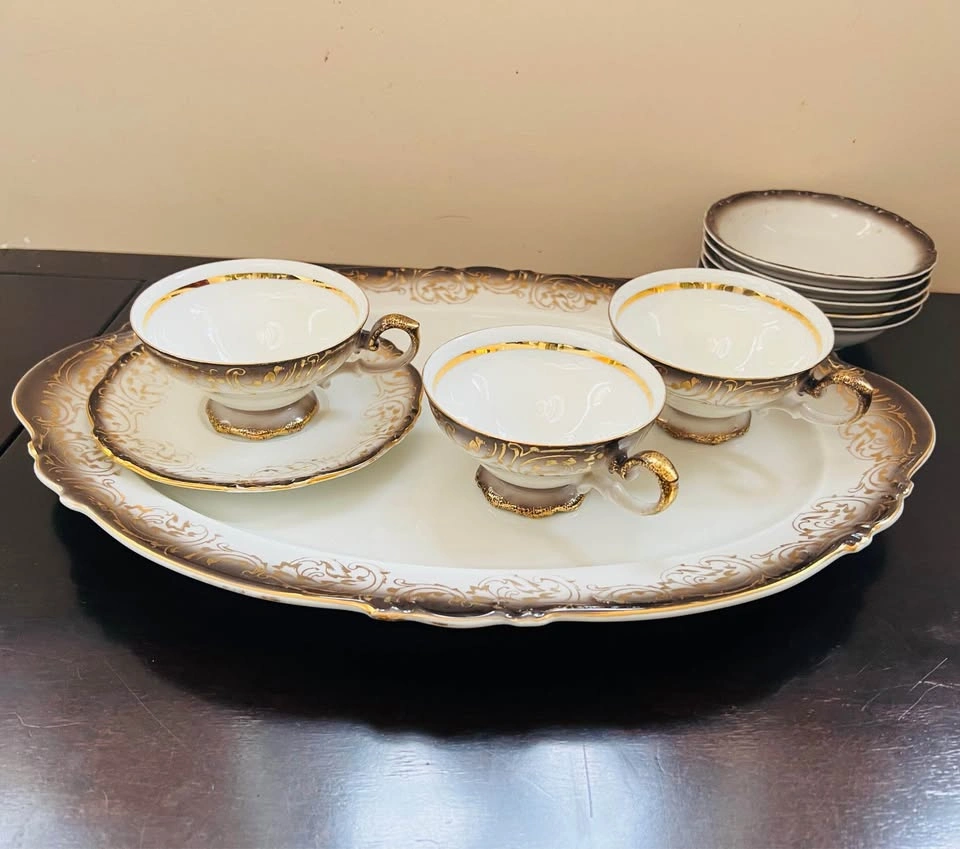 Vintage Bavaria Germany Porcelain Dishes with Gold Trim - photo 3