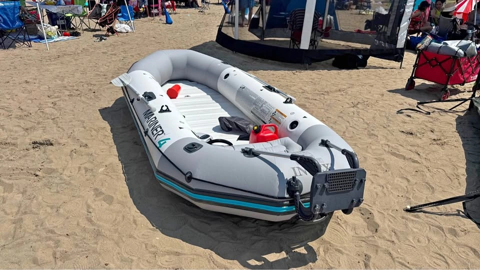 Intex Mariner 4 Inflatable Boat + 4HP Outboard Motor – Like New