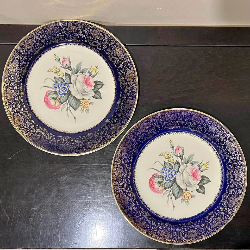 1950’s Georgian China Tudor Rose 23k Gold Floral Plates