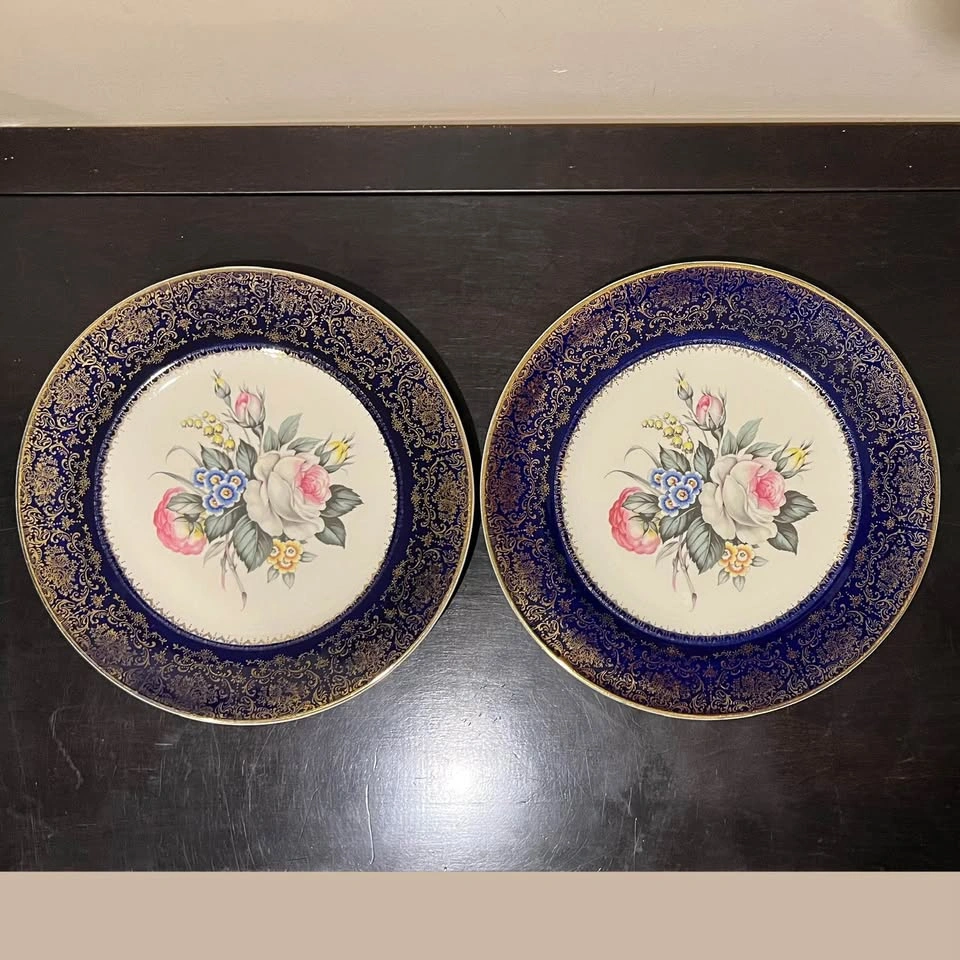 1950’s Georgian China Tudor Rose 23k Gold Floral Plates - photo 2
