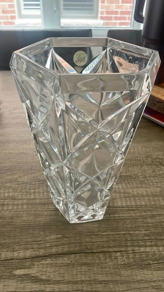 Cristal d'Arques Crystal Vase - Heavy