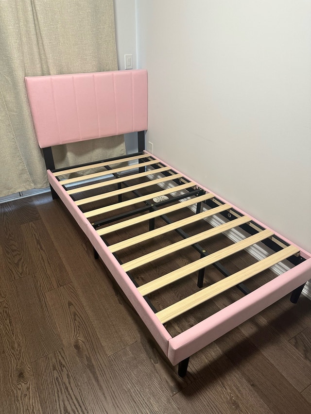 Twin Bed