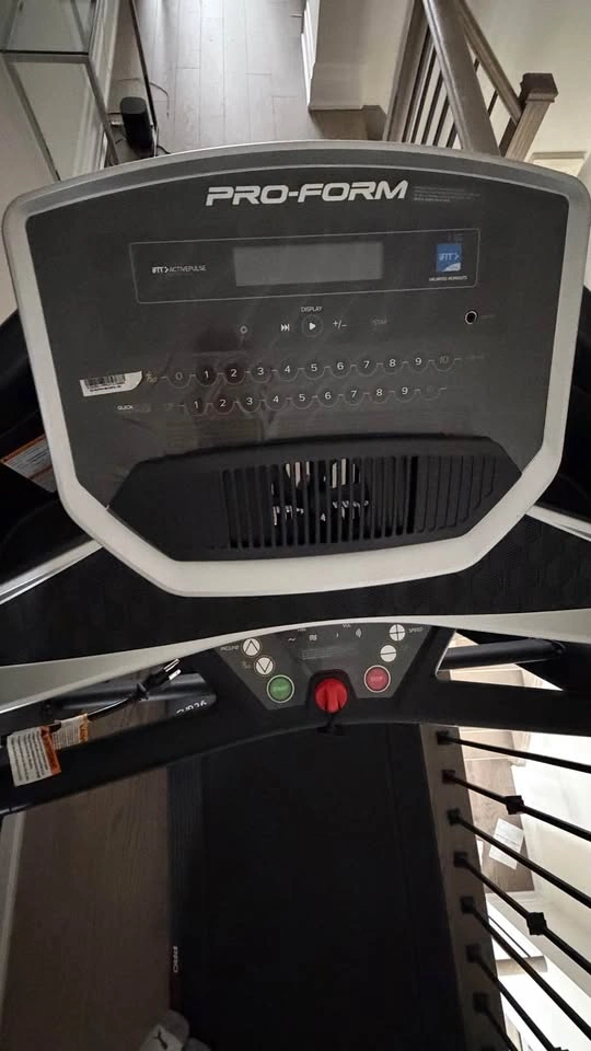 Treadmill foldable - photo 3