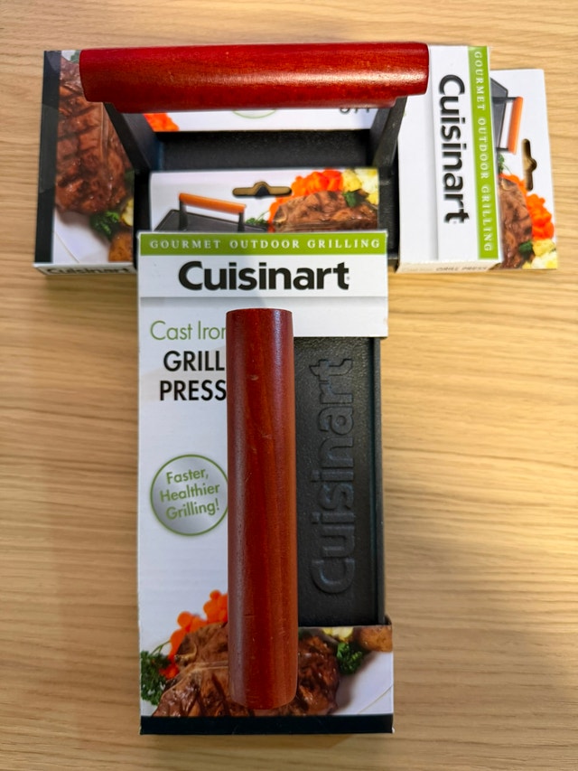 Brand New Cuisinart CGPR-221 Cast Iron Grill and Burger Press