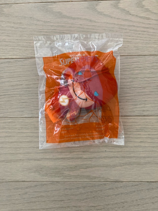 ⚽️McDonald's DC League of Super-Pets The Flash Toy