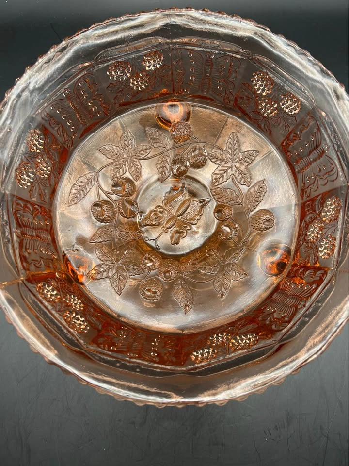 Pink Glass Footed Bowl - photo 3