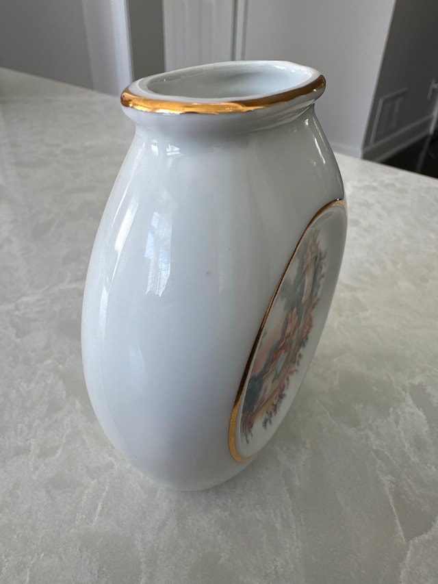 P. Limoges vintage porcelain "purse vase" - photo 4