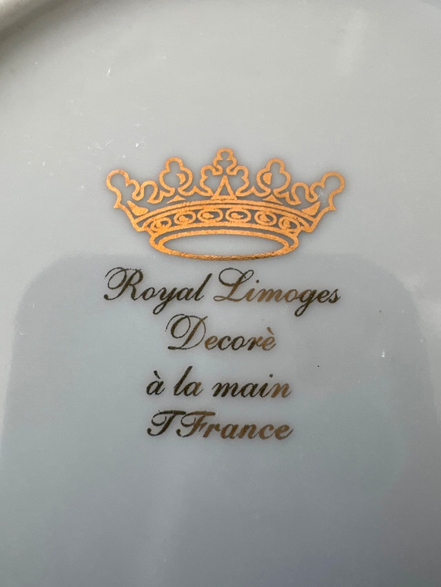 Royal Limoges decorative porcelain plate. France. - photo 3