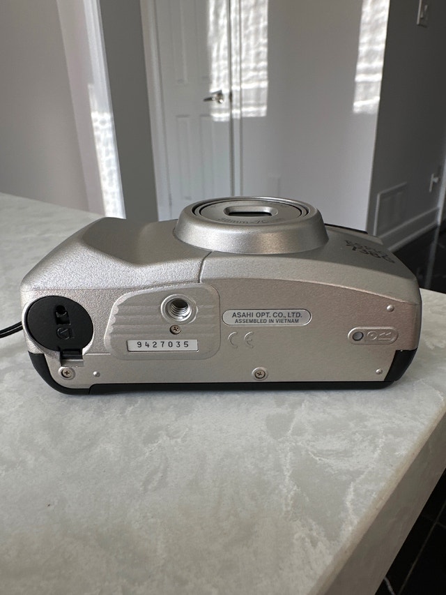 Pentax Espio 738G 35mm Point-and-Shoot Film Camera - photo 4