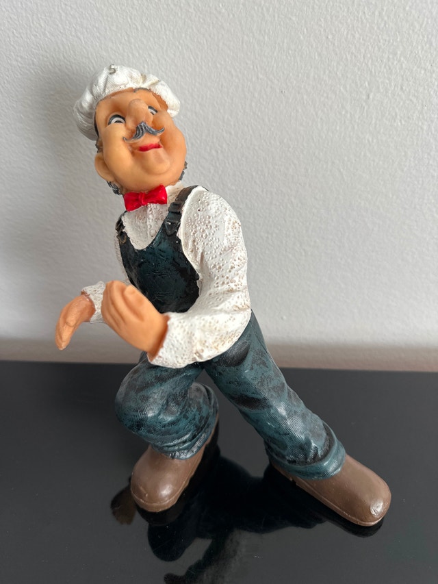 Italian Chef Wine Bottle Holder
