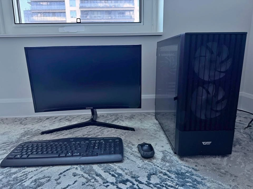 NEW PC, Samsung Curved Monitor, Logitech Keyboard and Mouse