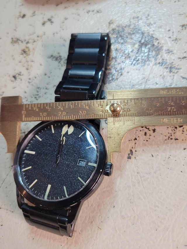 Watch Station massive quartz watch in great shape - photo 2