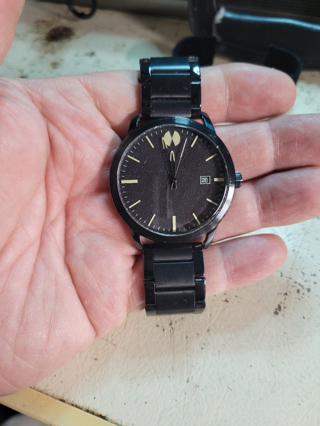 Watch Station massive quartz watch in great shape - photo 3