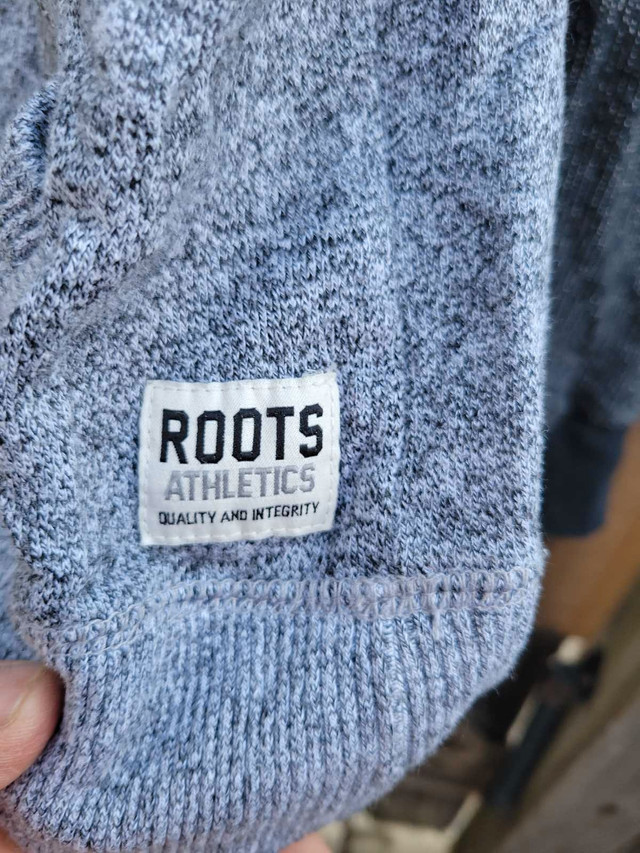 Ladies Roots hoodie in excellent condition. Size med - photo 3