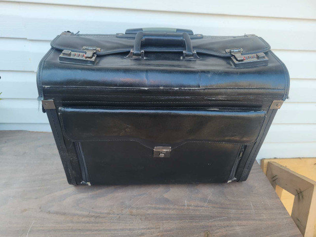 Bond Street Wheeled Briefcase Rolling Case Sales Sample etc