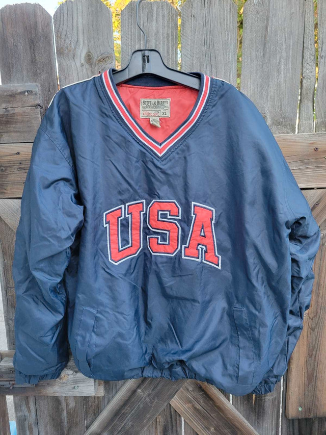 Classic Team USA Pullover Steve and Barry's size XL
