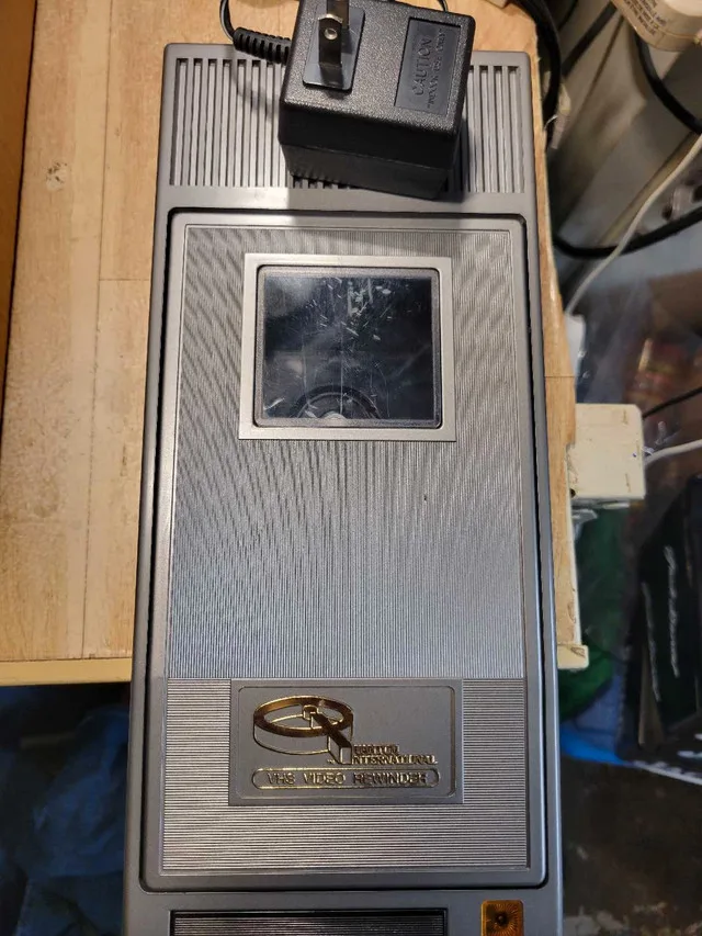Vintage Quantum VHS Rewinder Tested