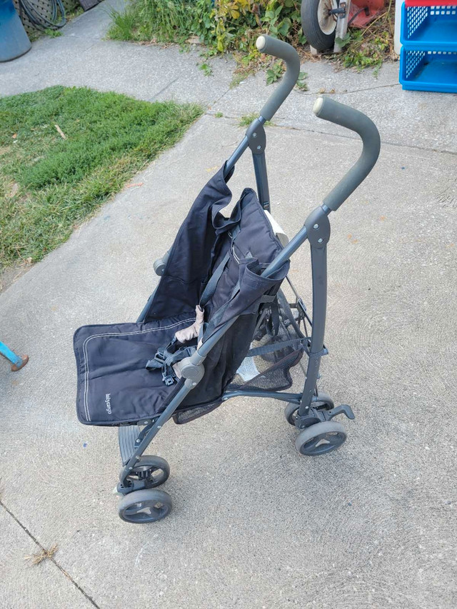 Umbrella Stroller lightweight with recline feature - photo 2
